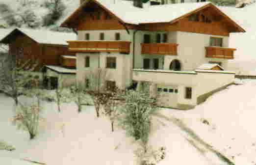 Haus Pinzger Apartment Fendels Exterior photo